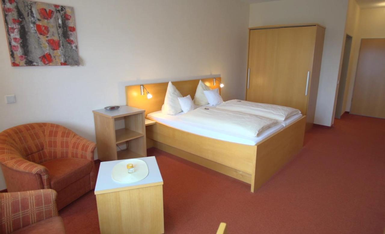 Landhotel Larenzen Kirchham Εξωτερικό φωτογραφία